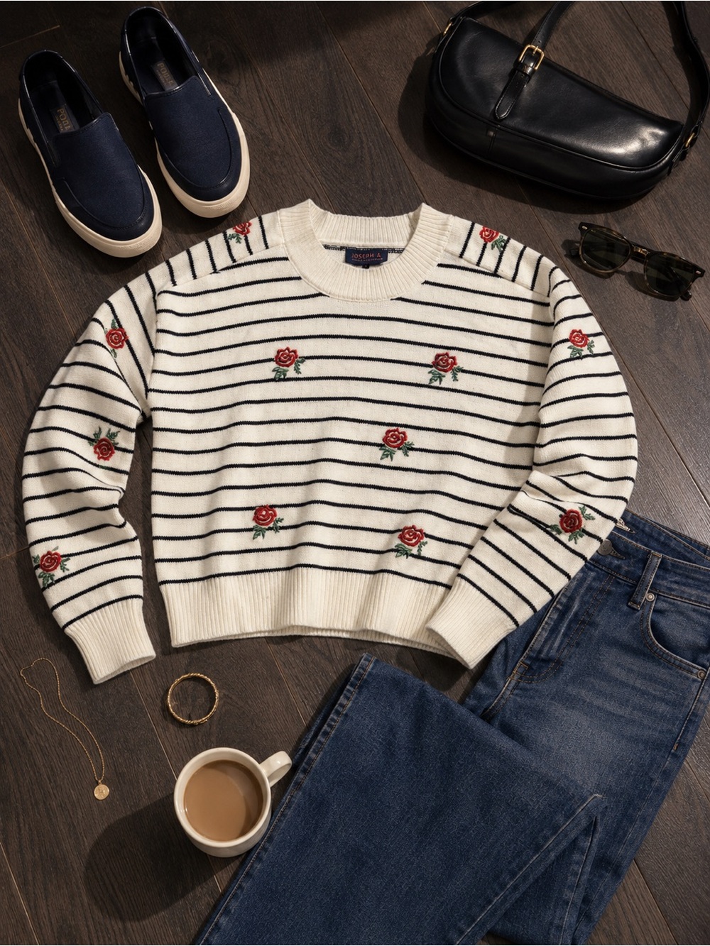 Sweater Embroidered wRed Roses - S